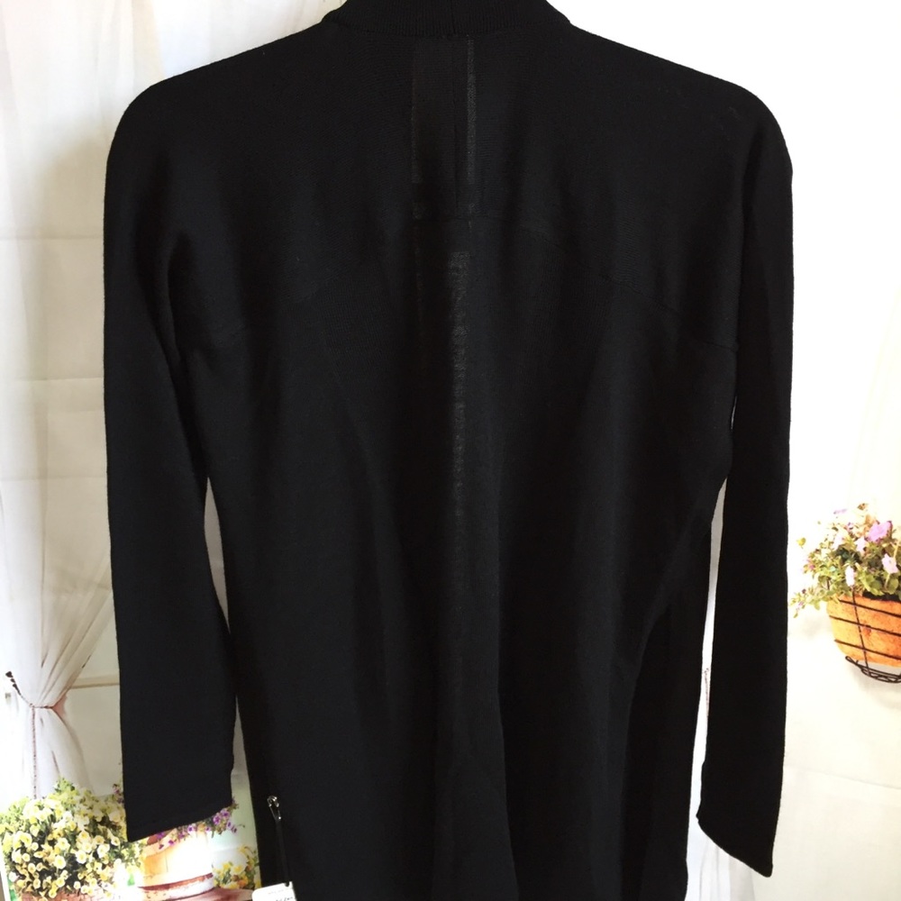 NWT BLACK LULULEMON BLISSFUL ZEN SWEATER SLITS - Picture 6 of 8